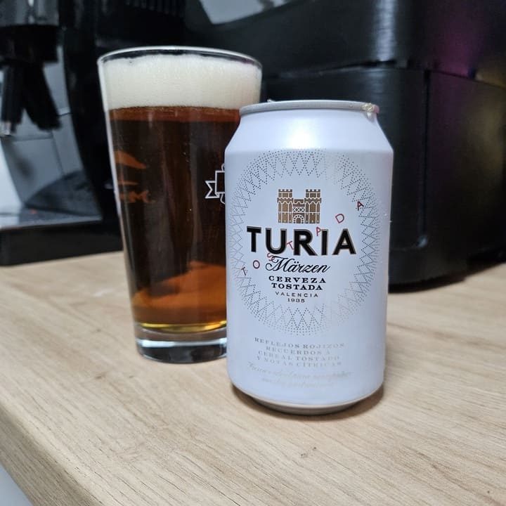 Lata de cerveza Turia