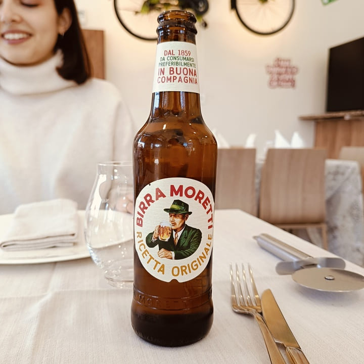 Botellín de Birra Moretti